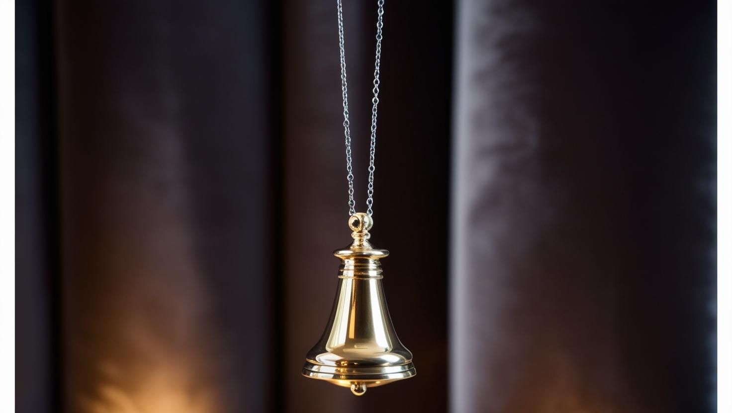 Lire la suite à propos de l’article Astuces pour Utiliser le Pendule de Radiesthésie